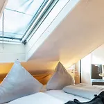 Roedel Feriehus *